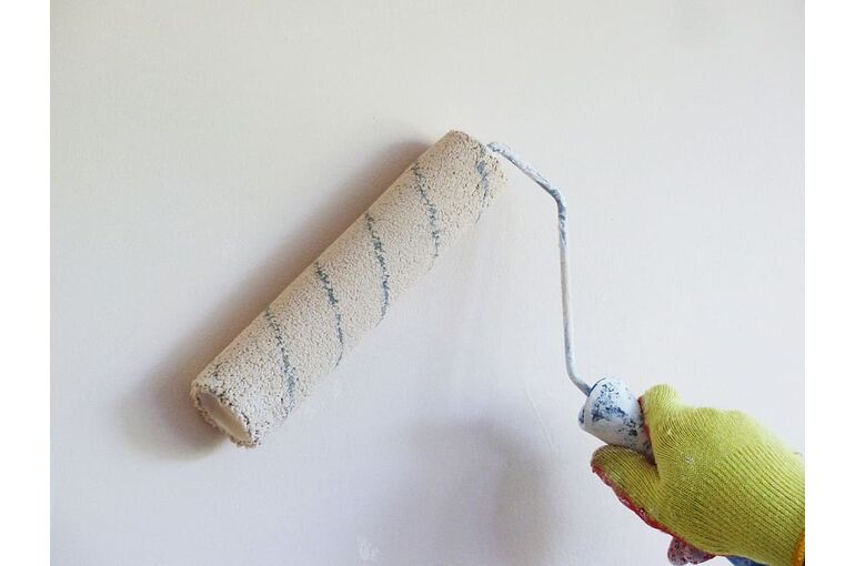 painting-white-wall-paint-roller-wall-renovation-arm